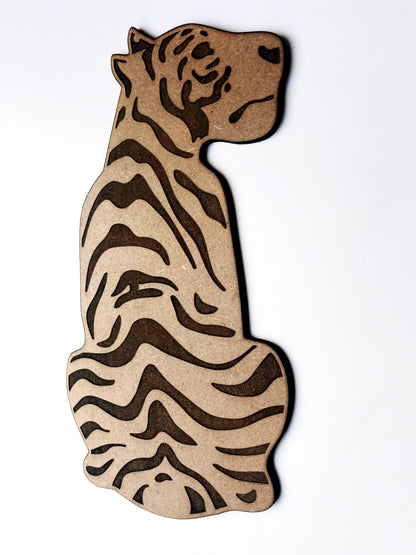 Premium Wooden Tiger Wall Hanging – Engraved Stripe Design